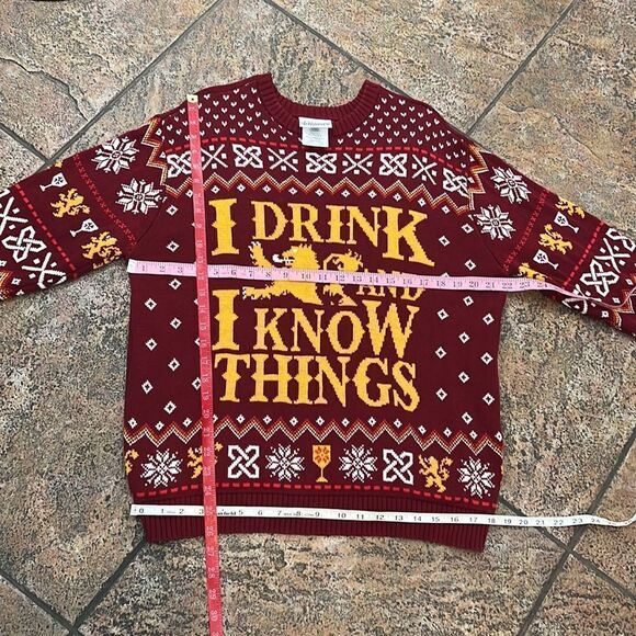 Game Of Thrones XL Ugly Christmas Sweater HBO I Drink And I Know Things Gold Red - Picture 10 of 10
